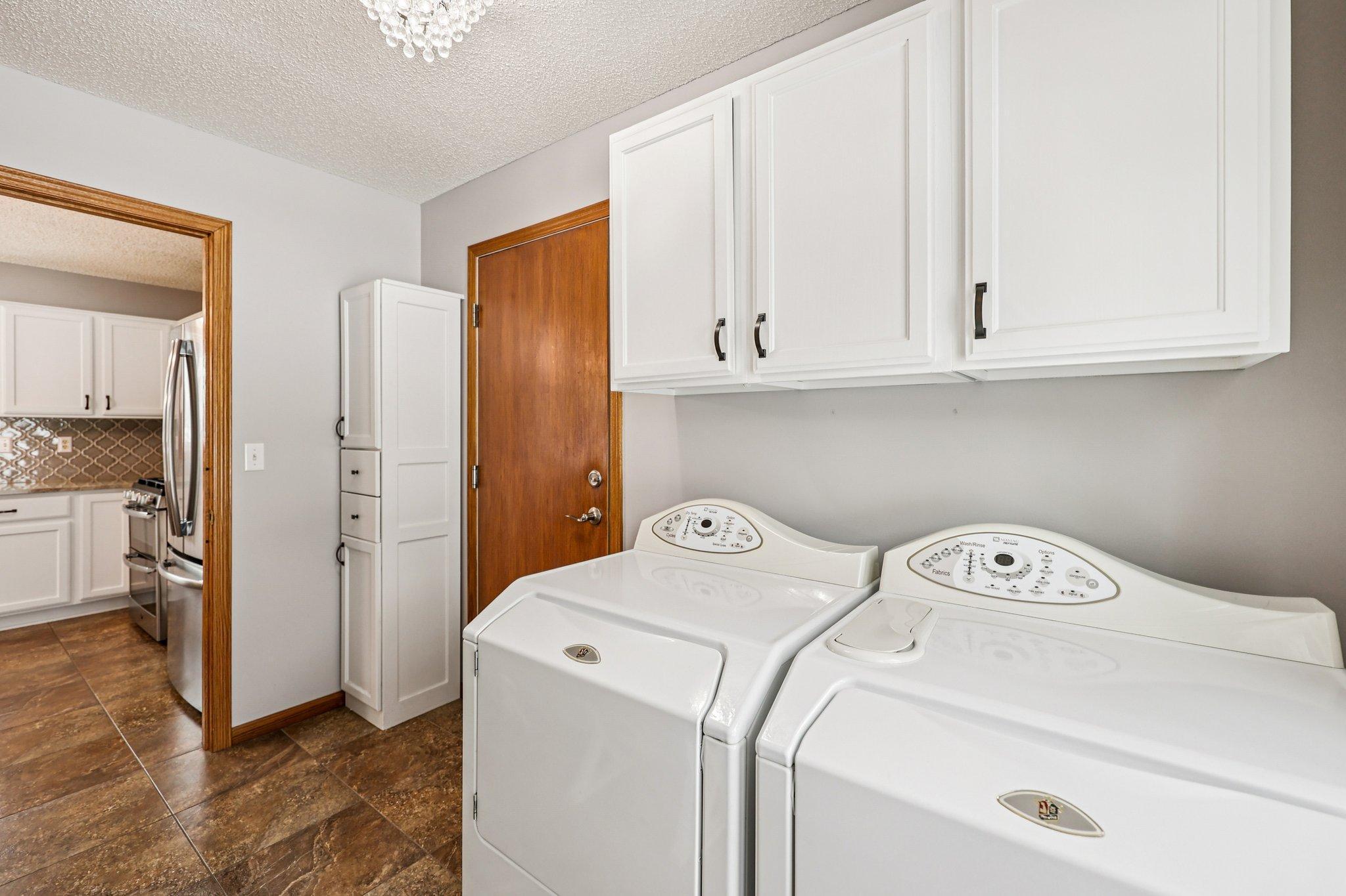 9000 Parkside Drive Woodbury, MN 55125 - Photo 31 of 56