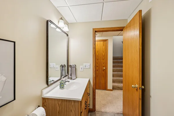 $524,900 | 9000 Parkside Drive, Woodbury, MN 55125