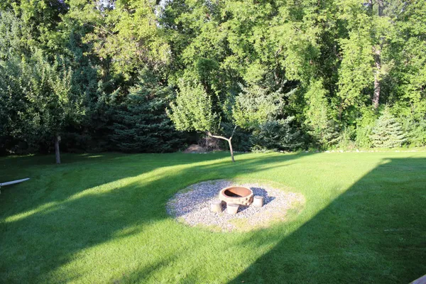 $524,900 | 9000 Parkside Drive, Woodbury, MN 55125