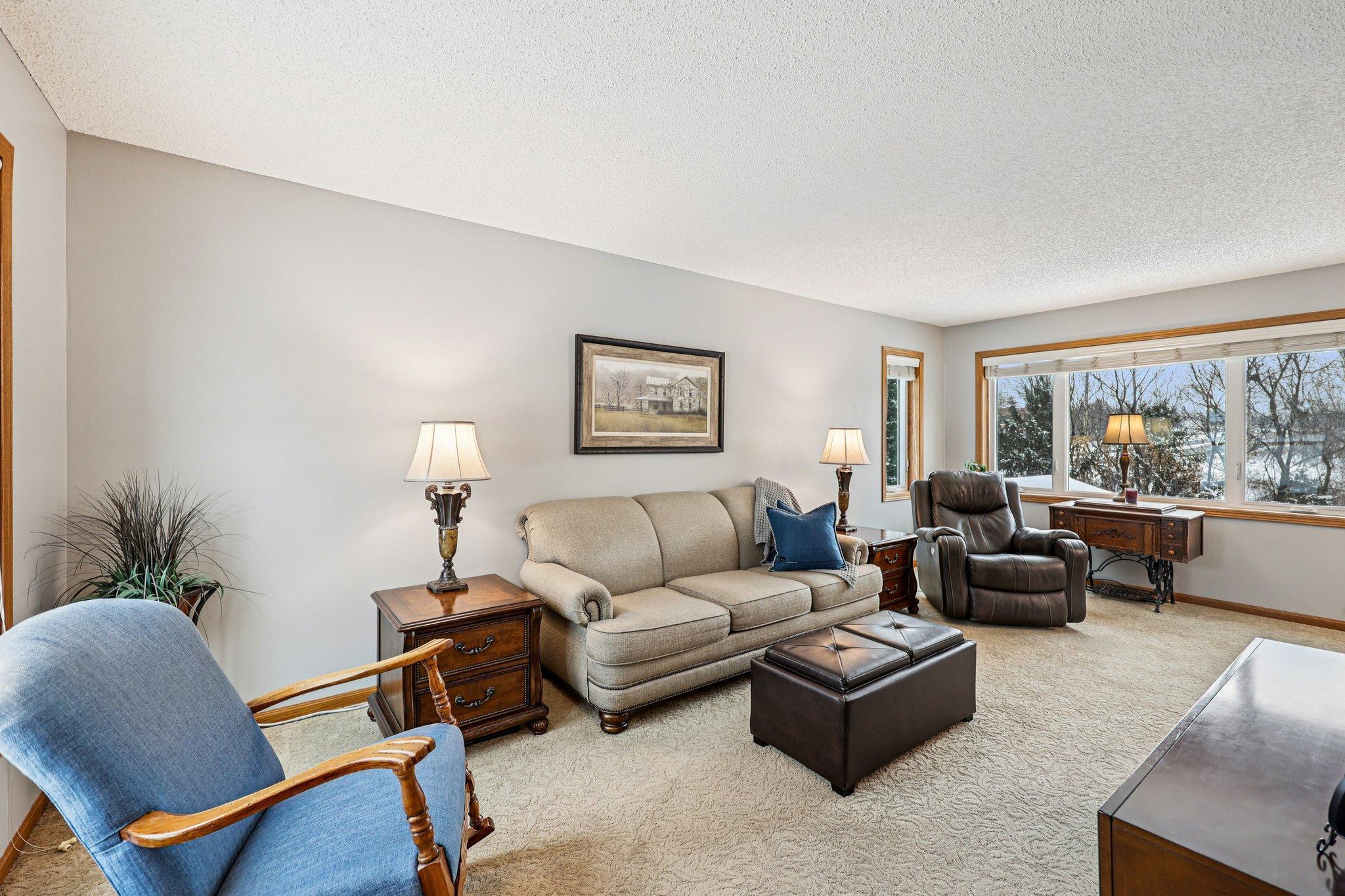 9000 Parkside Drive Woodbury, MN 55125 - Photo 8 of 56