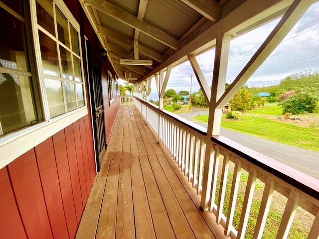 43-971 Namilimili Lane Paauilo, HI 96776 - Photo 4 of 13 a view of balcony with wooden floor