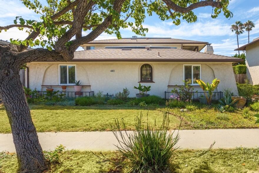 483 Linfield Place, Unit D Goleta, CA 93117 - Photo 18 of 20 Exterior of building