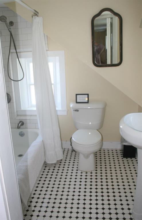 73 Casco Road Brunswick, ME 04011 - Photo 14 of 19 Photo