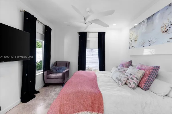 $3,850,000 | 524 Warren Lane, Key Biscayne, FL 33149