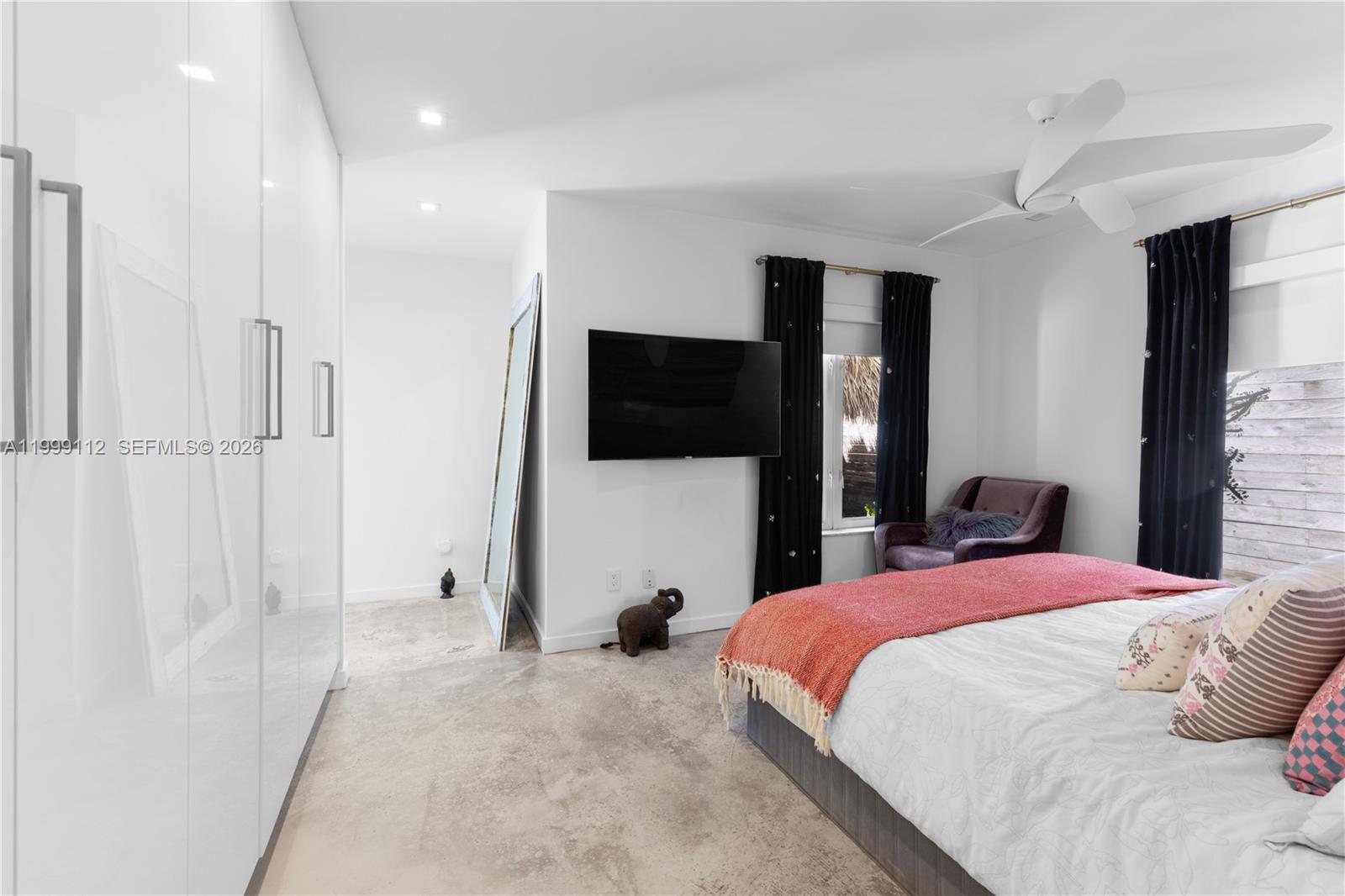 524 Warren Lane Key Biscayne, FL 33149 - Photo 15 of 61