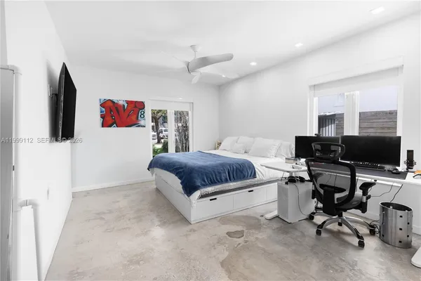 $3,850,000 | 524 Warren Lane, Key Biscayne, FL 33149