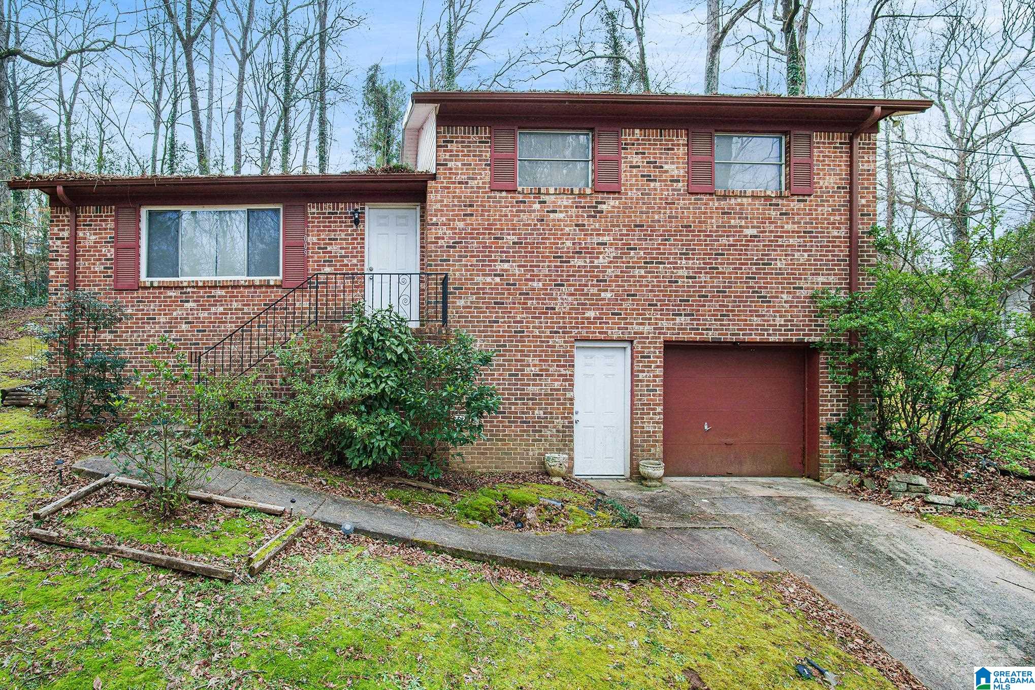 1009 Springview Street Birmingham, AL 35215 - Photo 1 of 25