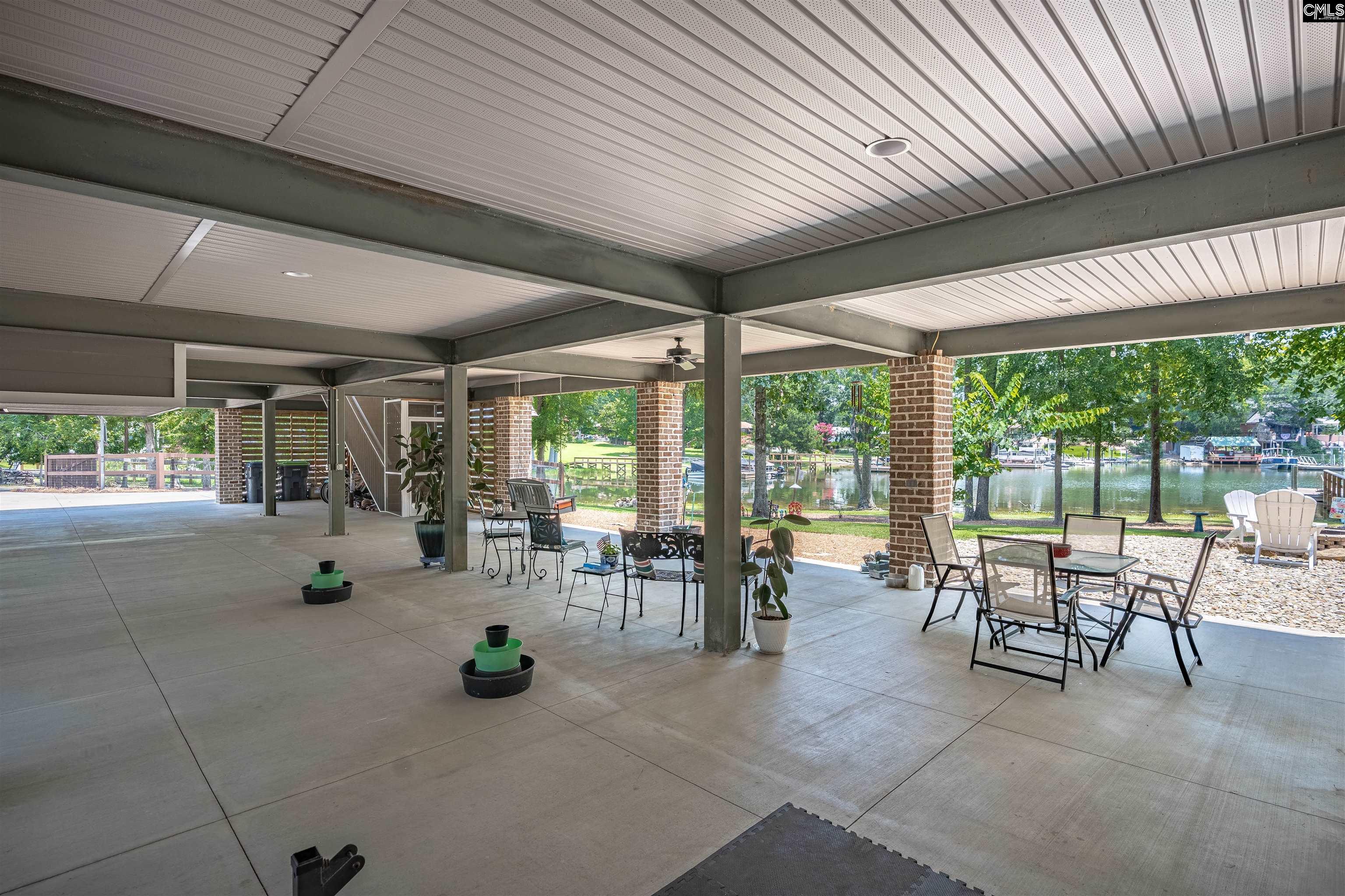 331 3 Point Road Chapin, SC 29036 - Photo 7 of 89