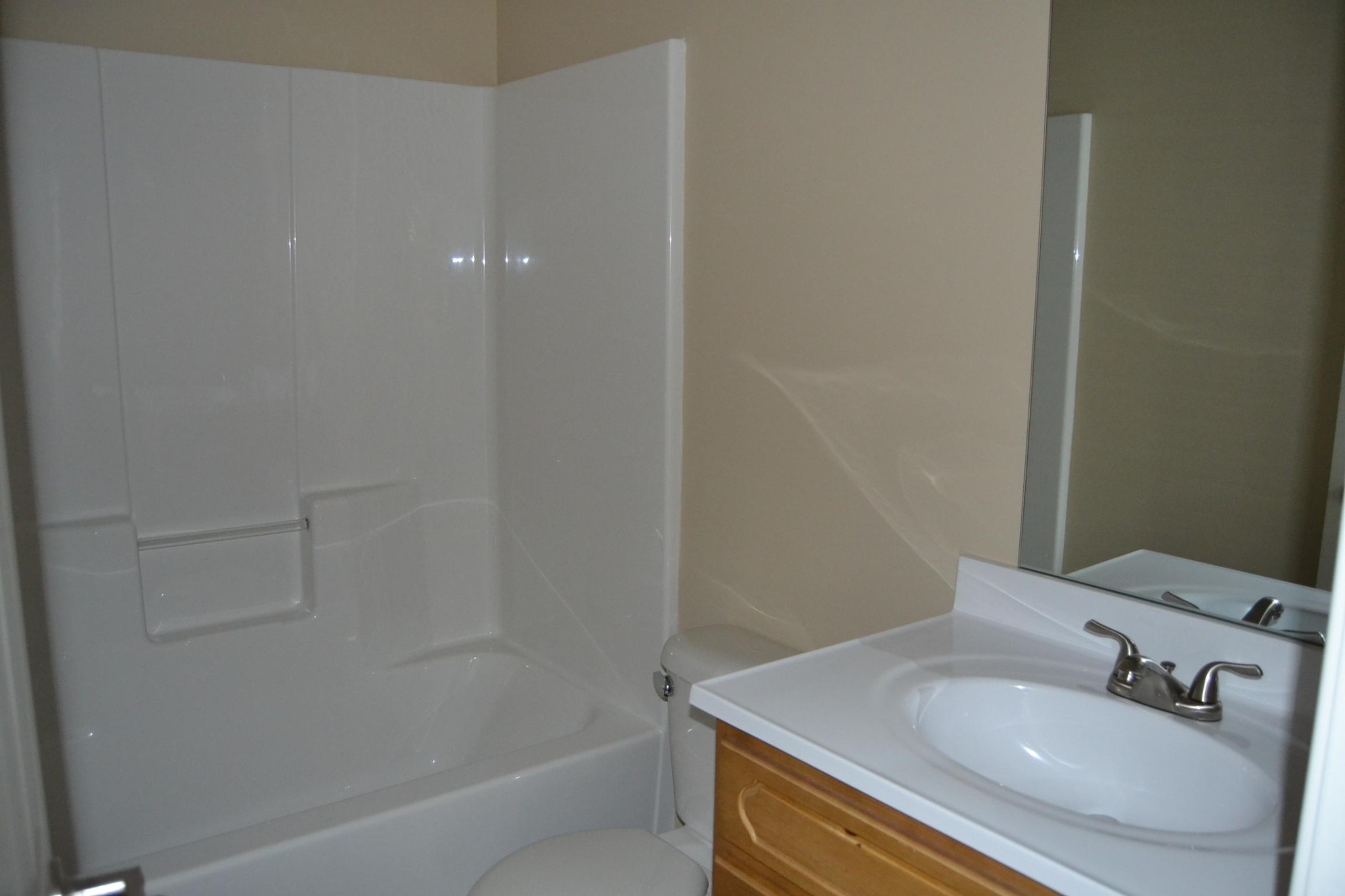 41 York Road Crossville, TN 38555 - Photo 15 of 17 a bathroom with a sink and a mirror