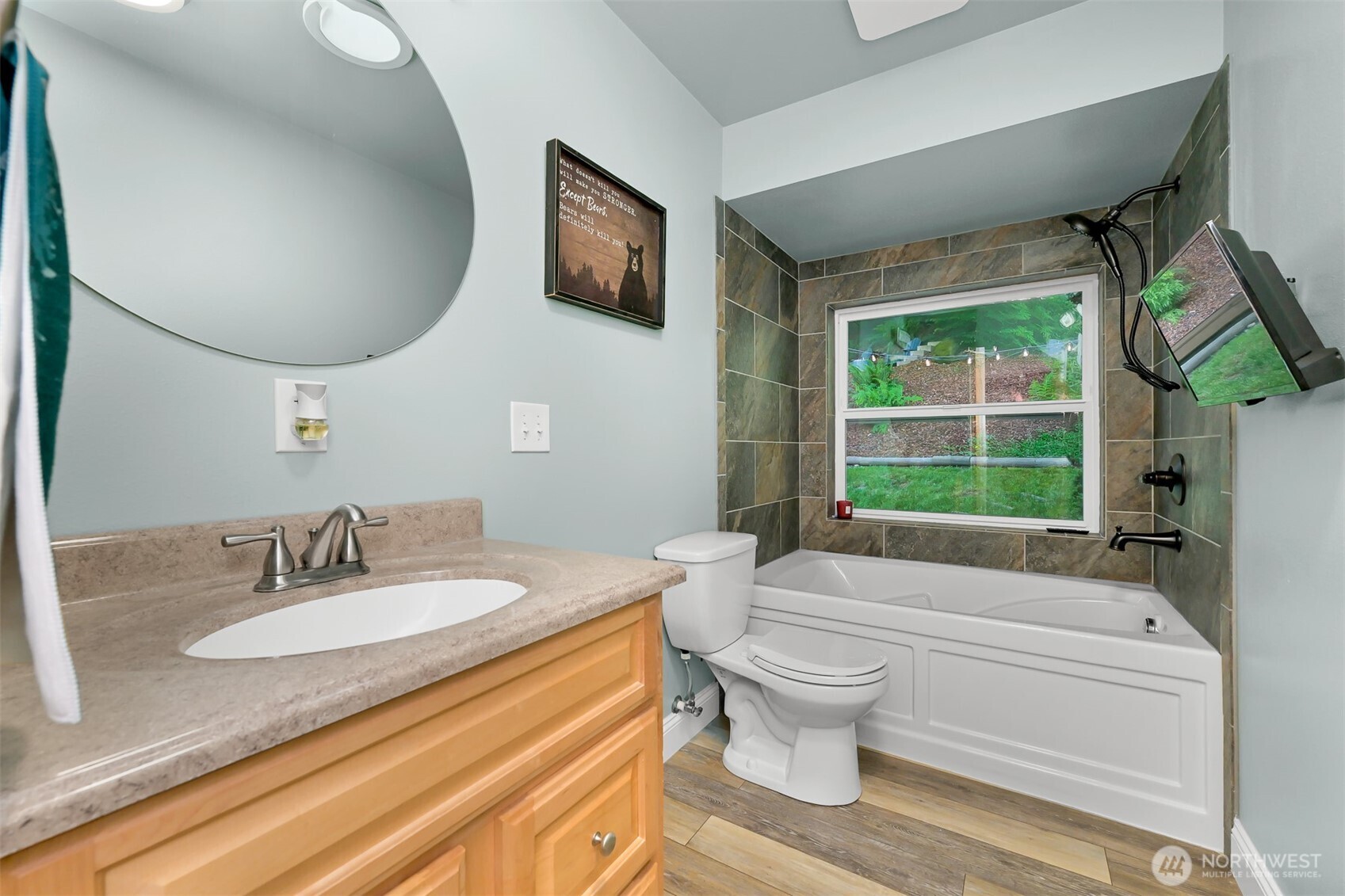 649 Summit Place Sedro-Woolley, WA 98284 - Photo 15 of 40