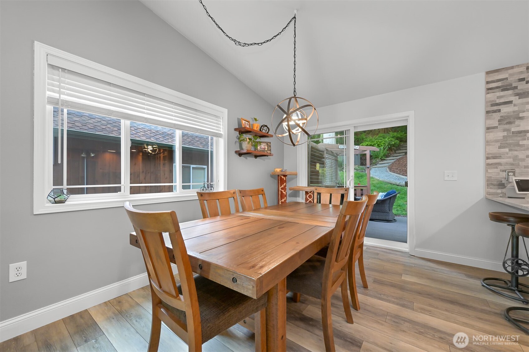 649 Summit Place Sedro-Woolley, WA 98284 - Photo 8 of 40