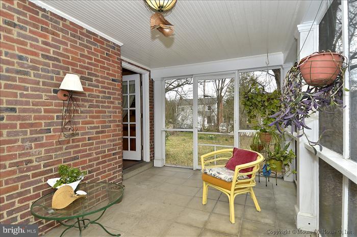 9413 Thornhill Road Silver Spring, MD 20901 - Photo 12 of 27 Exterior (General)