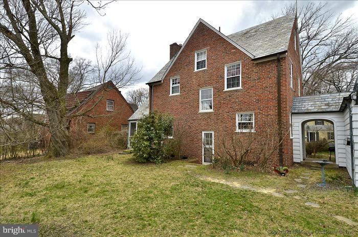 9413 Thornhill Road Silver Spring, MD 20901 - Photo 19 of 27 Exterior (Rear)