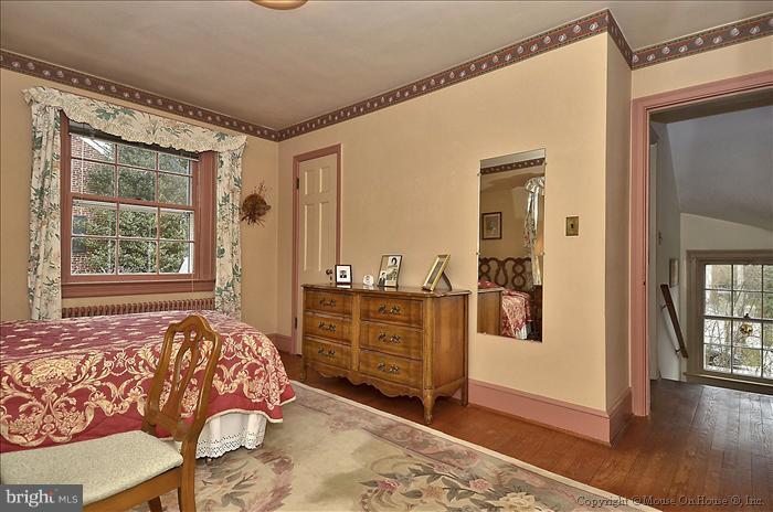 9413 Thornhill Road Silver Spring, MD 20901 - Photo 4 of 27 Bedroom