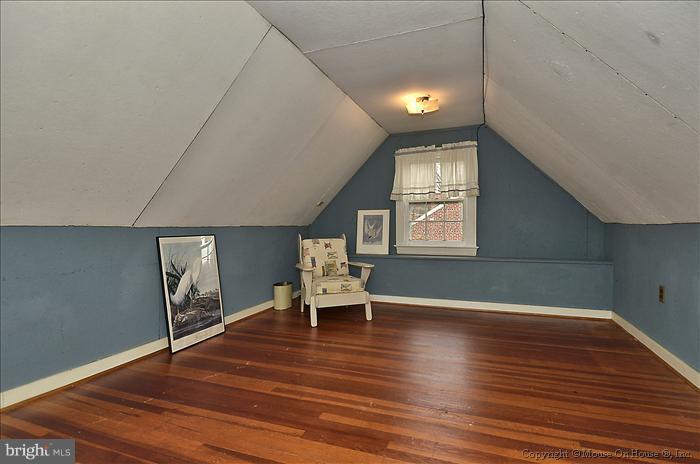 9413 Thornhill Road Silver Spring, MD 20901 - Photo 10 of 27 Interior (General)