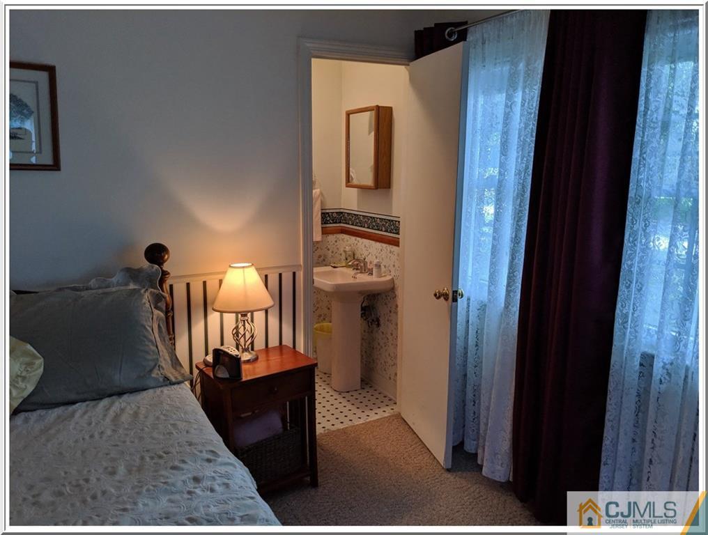 549 Ashland Road Middlesex, NJ 08846 - Photo 17 of 25 Gallery Image 17