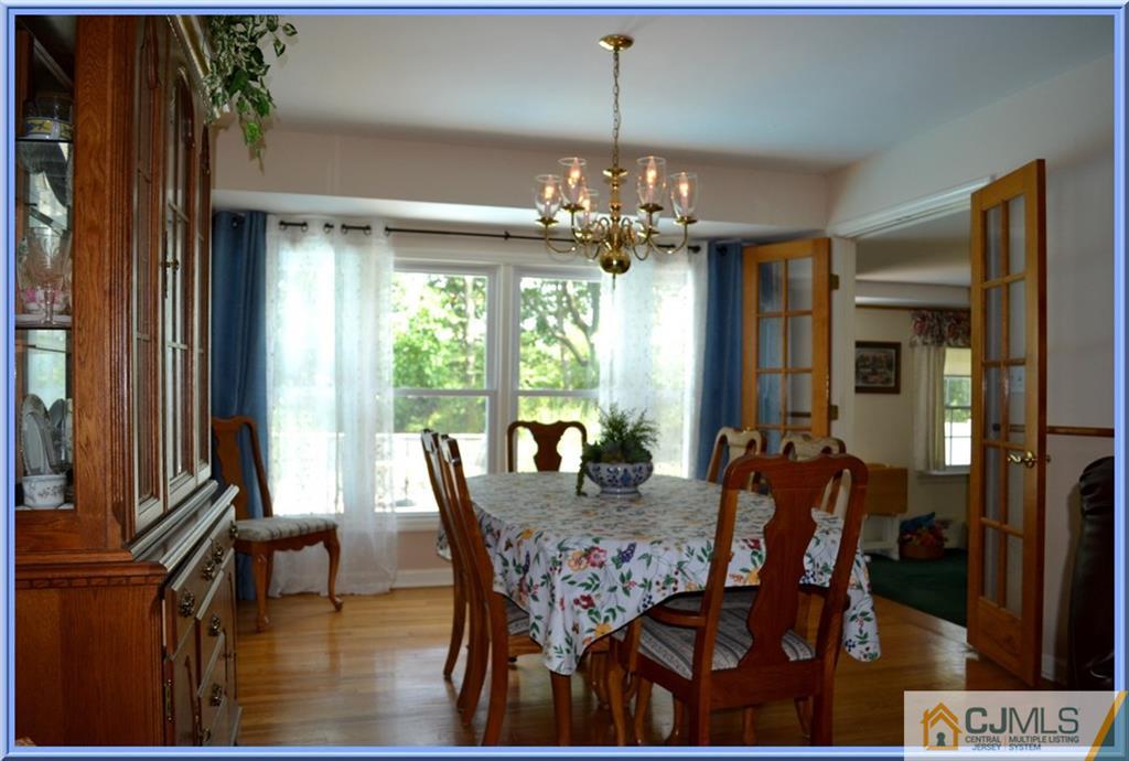 549 Ashland Road Middlesex, NJ 08846 - Photo 8 of 25 Gallery Image 8