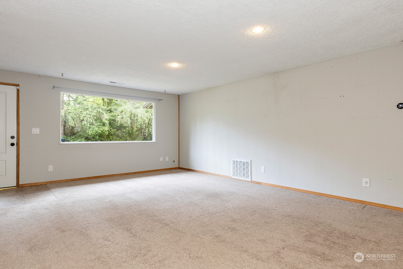 16217 128th Place Southeast Renton, WA 98058 - Photo 11 of 27 Gallery Image 11