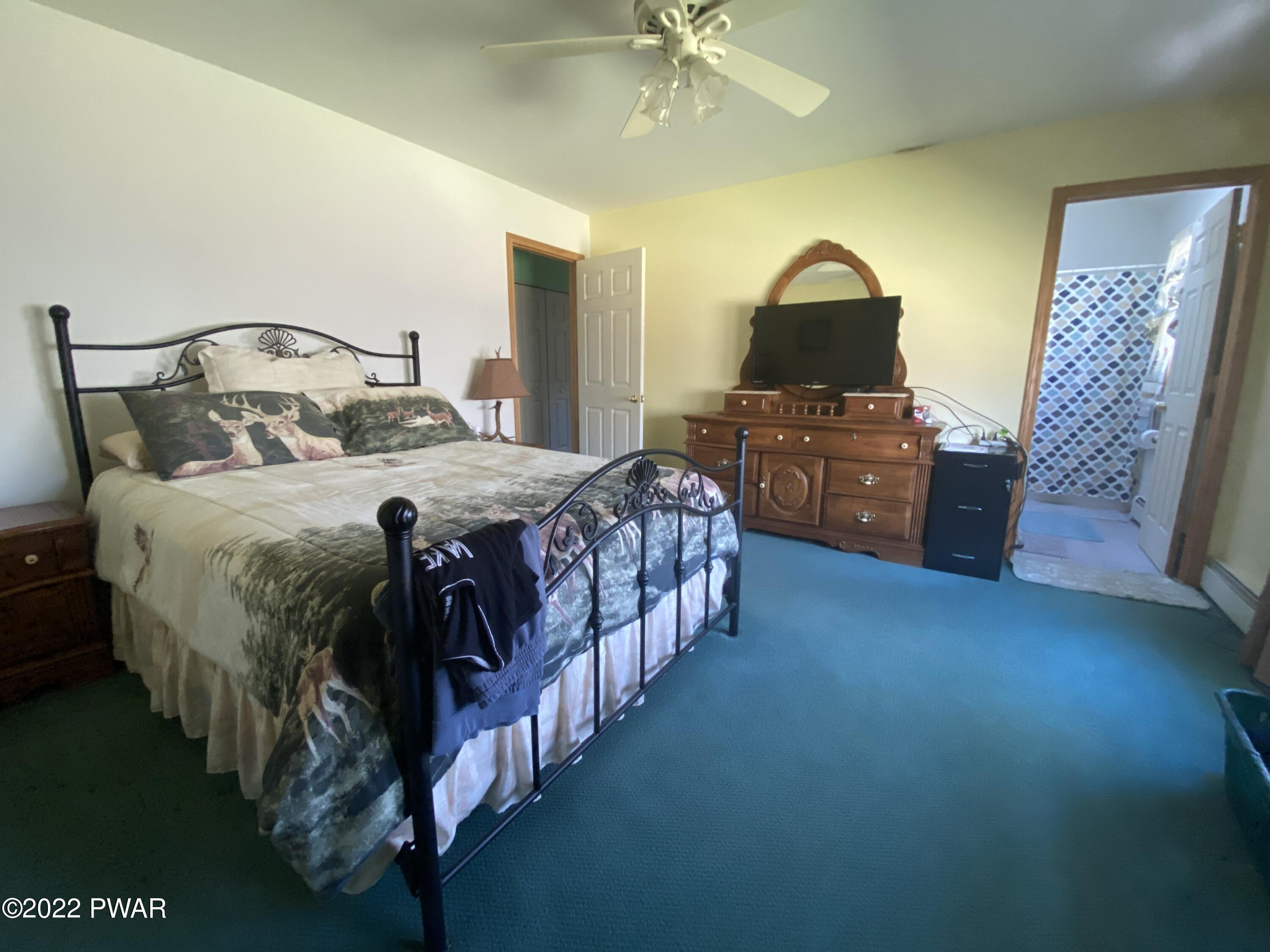 1127 Silver Lake Road Dingmans Ferry, PA 18328 - Photo 14 of 33