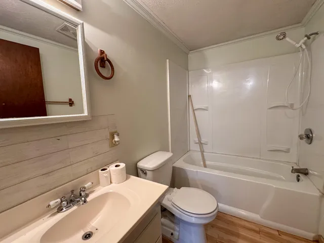 $230,500 | 653 Tate Road, Corinth, ME 04427