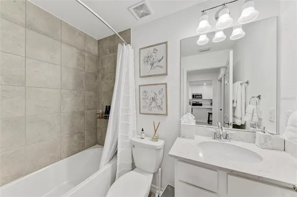 $3,100 | 5685 Palmer Circle, Unit 105, Bradenton, FL 34211
