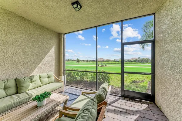 $3,100 | 5685 Palmer Circle, Unit 105, Bradenton, FL 34211