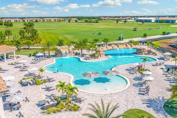 $3,100 | 5685 Palmer Circle, Unit 105, Bradenton, FL 34211