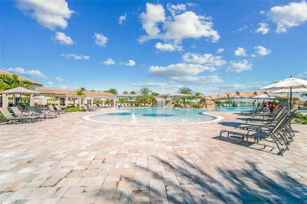 $3,100 | 5685 Palmer Circle, Unit 105, Bradenton, FL 34211