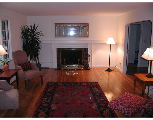 20 New Meadows Road Winchester, MA 01890 - Photo 3 of 14 Gallery Image 3