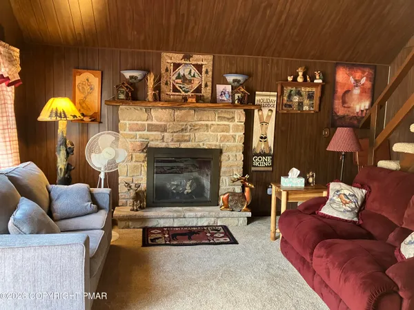 $199,900 | 23 Willow Way, Albrightsville, PA 18210