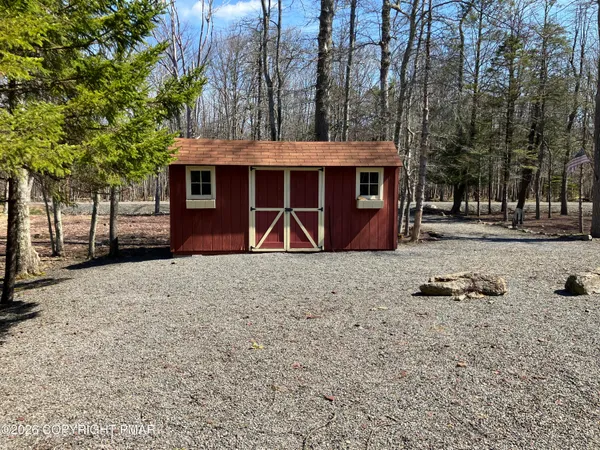 $199,900 | 23 Willow Way, Albrightsville, PA 18210