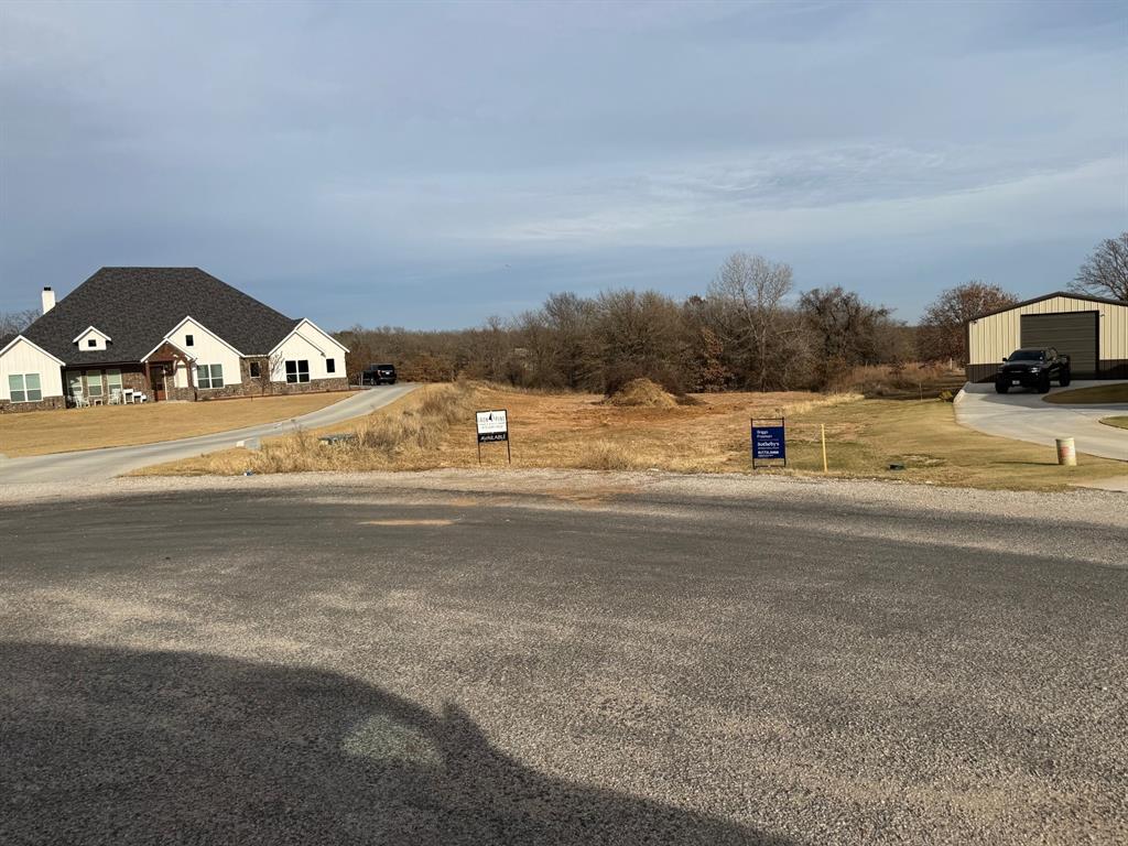 5028 Cottontail Court Springtown, TX 76082 - Photo 4 of 6