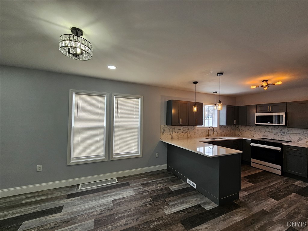 1317 Butternut Street Utica, NY 13502 - Photo 11 of 39