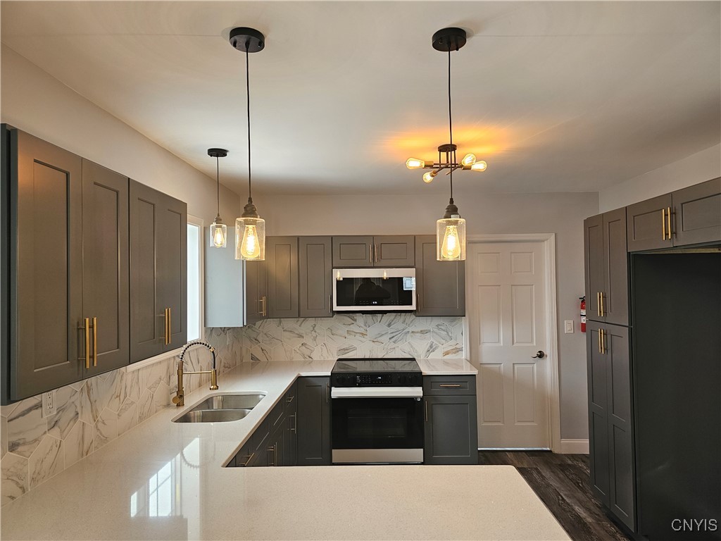 1317 Butternut Street Utica, NY 13502 - Photo 16 of 39