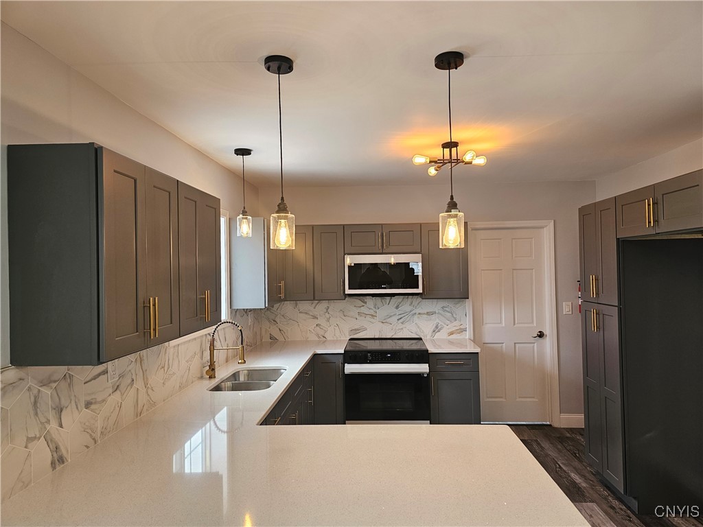 1317 Butternut Street Utica, NY 13502 - Photo 18 of 39