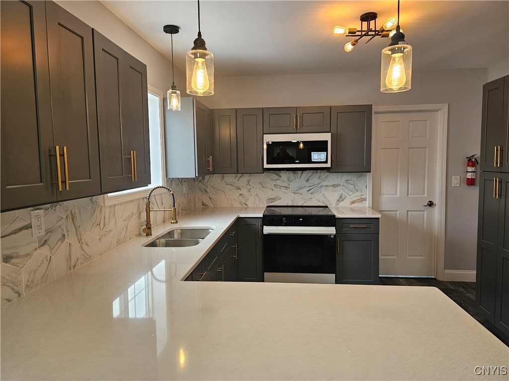 1317 Butternut Street Utica, NY 13502 - Photo 21 of 39