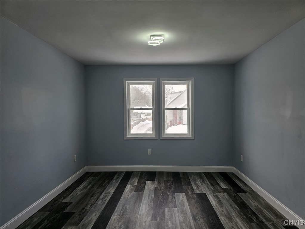 1317 Butternut Street Utica, NY 13502 - Photo 27 of 39