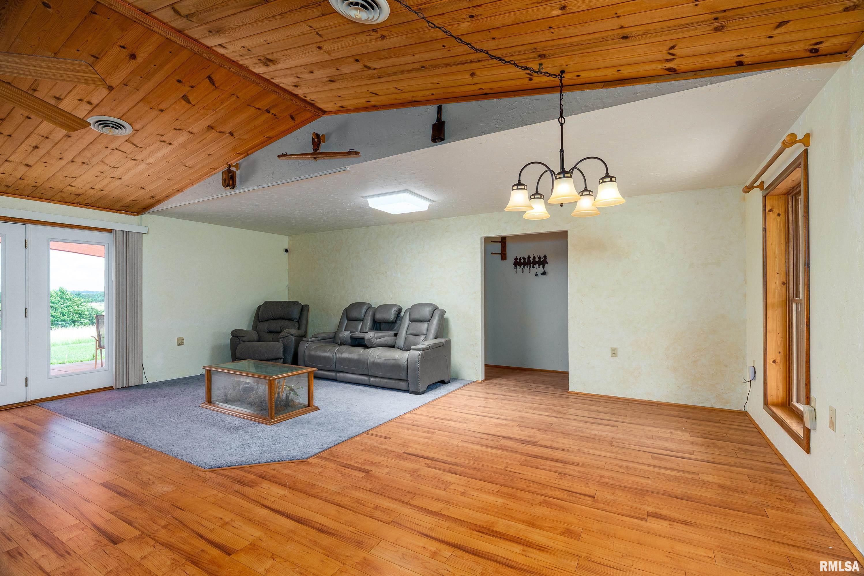 29 Bridle Lane Stonefort, IL 62987 - Photo 14 of 56