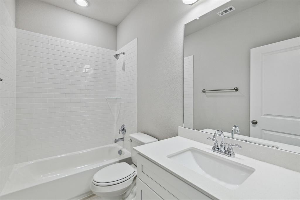 824 Heart Reef Road Plano, TX 75075 - Photo 13 of 20 Representative Image – Not Actual Home