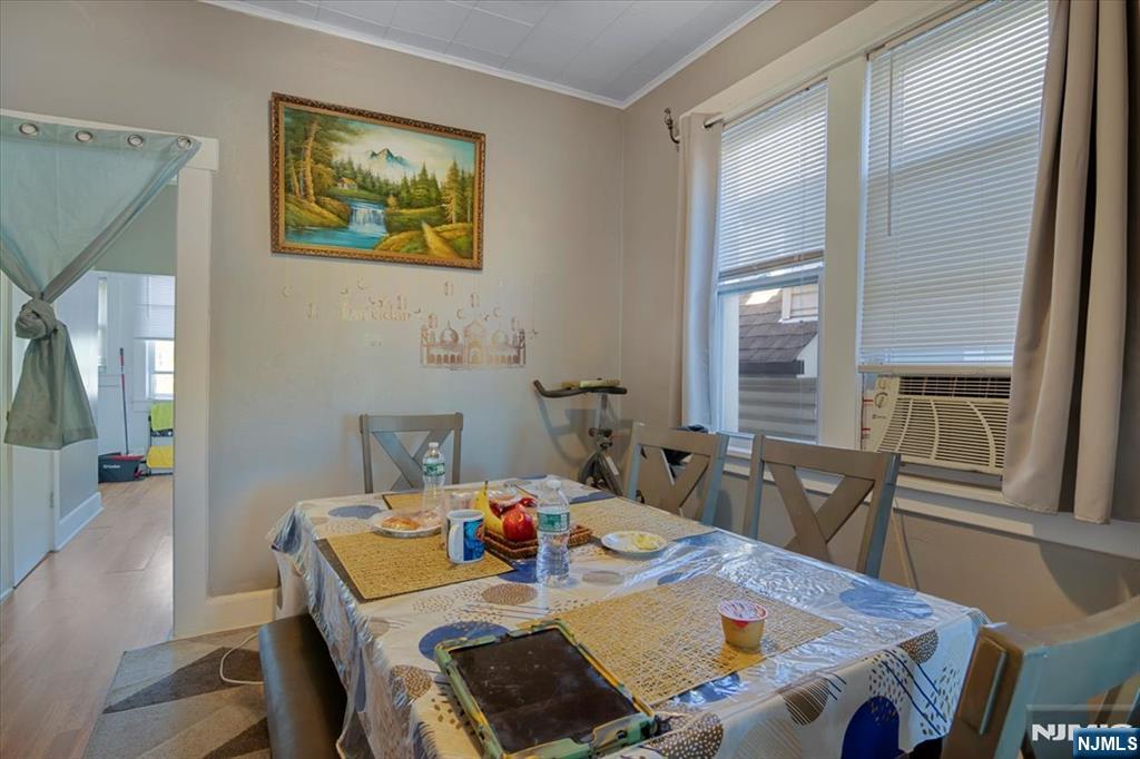 22 Tuttle Street Wallington, NJ 07057 - Photo 21 of 33