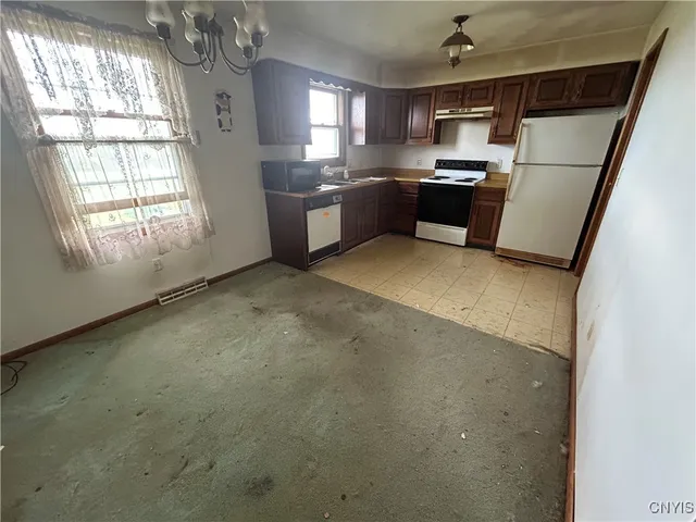 $170,000 | 9 Anderson Circle, Auburn, NY 13021