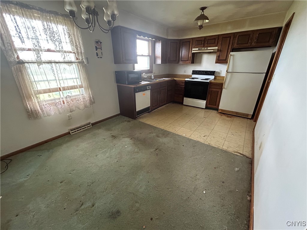 9 Anderson Circle Auburn, NY 13021 - Photo 14 of 19