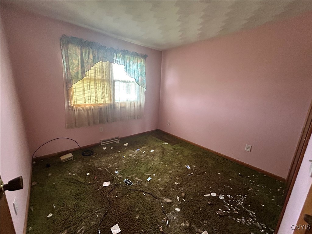 9 Anderson Circle Auburn, NY 13021 - Photo 17 of 19