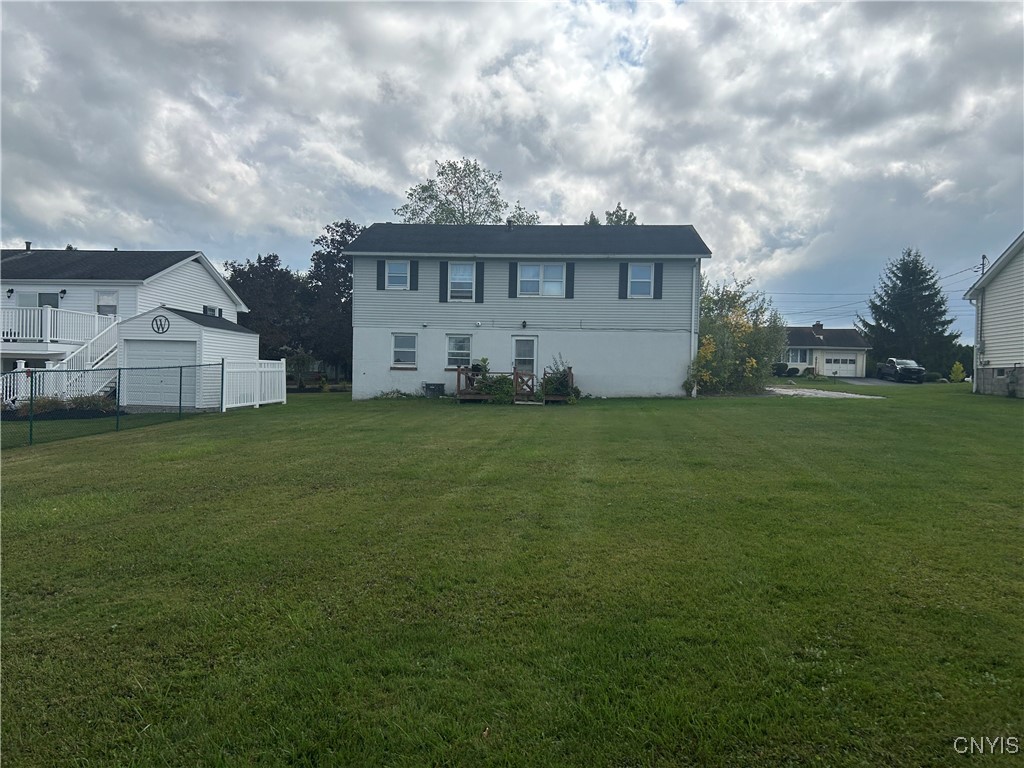 9 Anderson Circle Auburn, NY 13021 - Photo 4 of 19