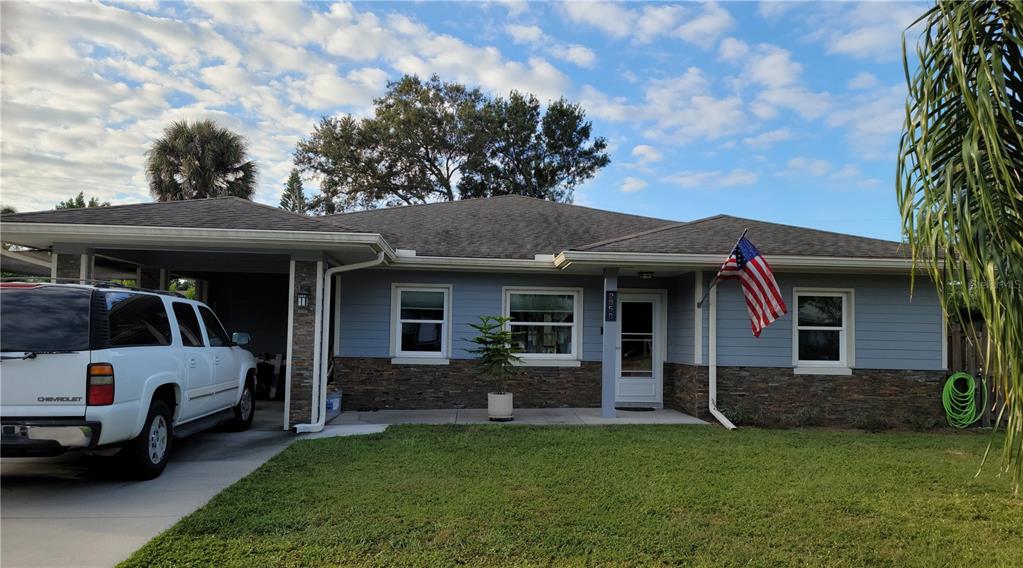 Undisclosed Address Sarasota, FL 34239 - Photo 1 of 1 a view of a house with a garden