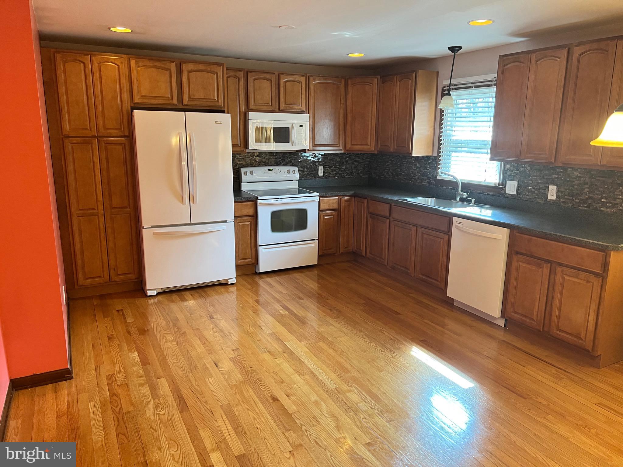 40 Longleaf Lane Bear, DE 19701 - Photo 7 of 24 Kitchen