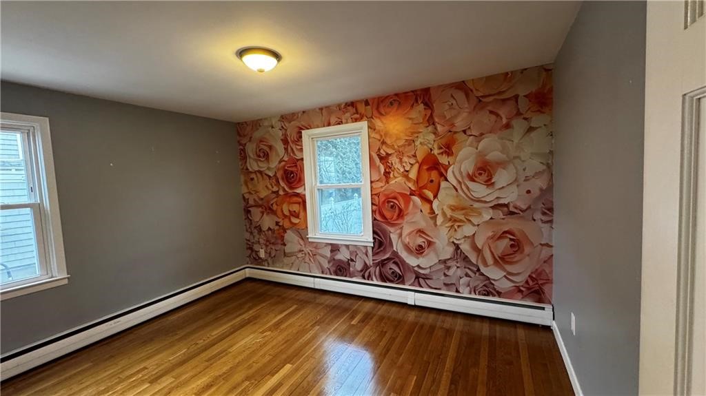 14 Palm Street North Providence, RI 02904 - Photo 3 of 12