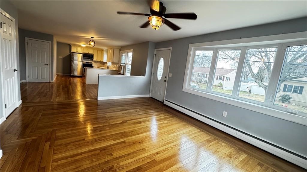 14 Palm Street North Providence, RI 02904 - Photo 6 of 12