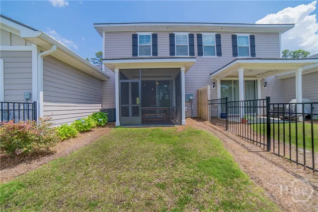 $1,900 | 226 Lake Lily Drive, Richmond Hill, GA 31324