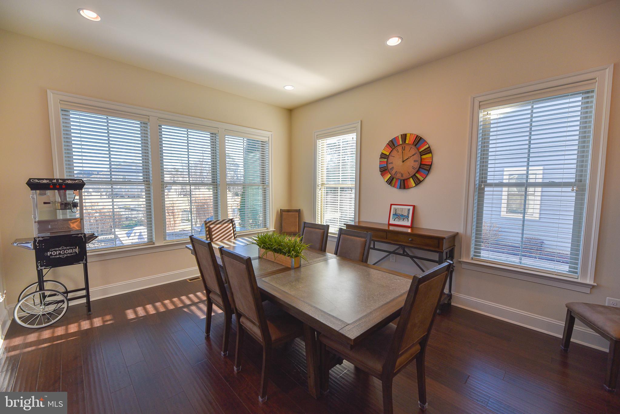 32659 Widgeon Road, Unit 367 Ocean View, DE 19970 - Photo 15 of 54 Sun filled Dining Area